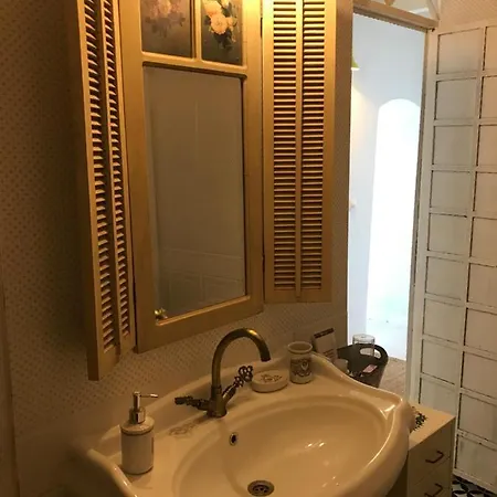 White Stone House Villa